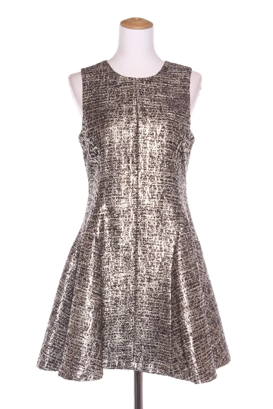 MISS SELFRIDGE - Metallic gold jacquard dress! 12