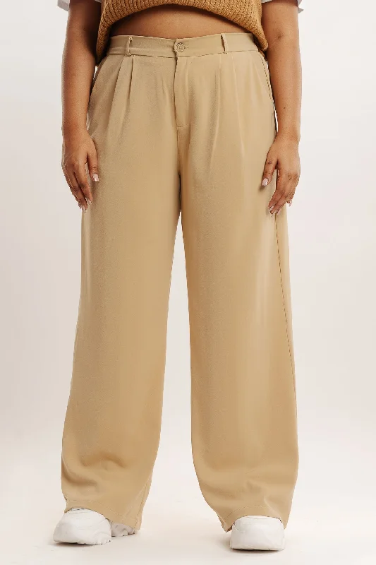 Cream Pleated Straight Fit Curve Korean Pant