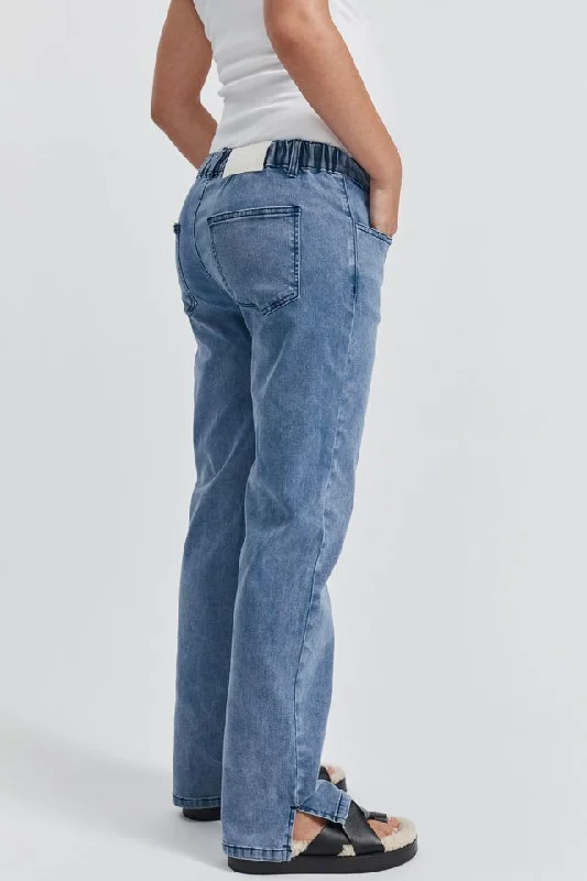 Low Rise Denim Jean II