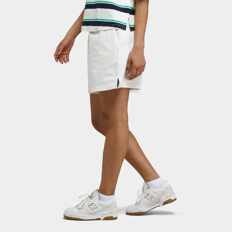 The North Face Women's Evolution Shorts / White Dune